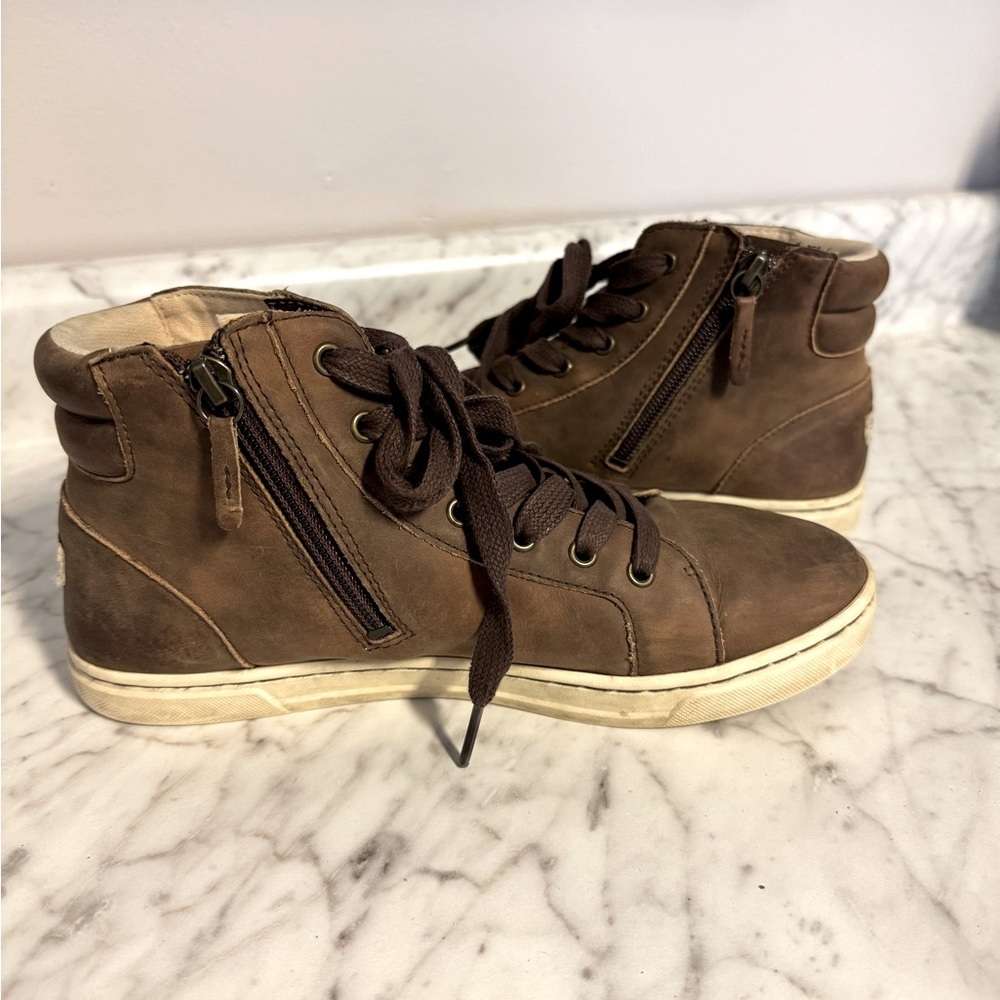 UGG Women’s Gradie Trainer Brown High-Top Sneakers Size 7.5 - Picture 5 of 10
